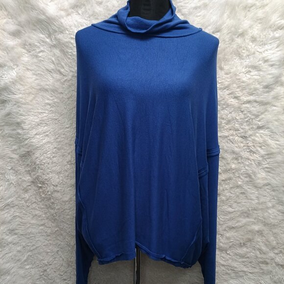 Free People We the Free Women's Blue Cowl Neck Oversize Sweatshirt Size S - Picture 1 of 8